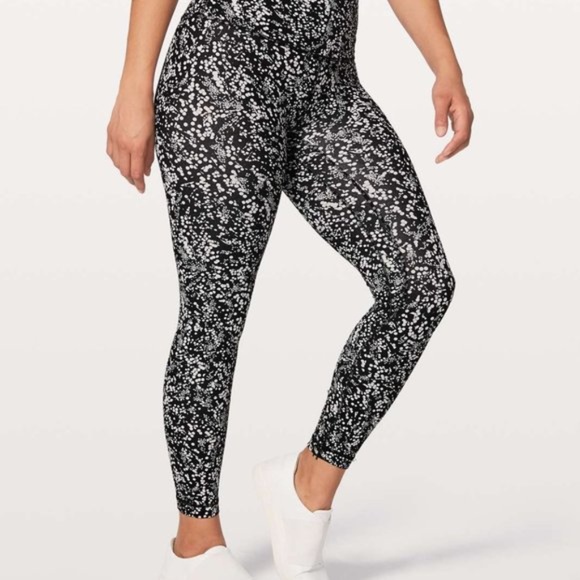 Lululemon black and white align leggings Lululemon black and white align leggings